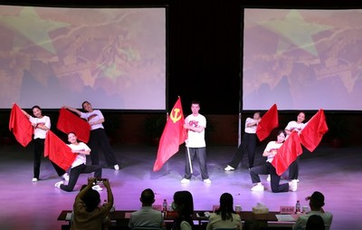 省文化館黨支部聯合省文化和旅游廳系統部分黨組織開展專題黨課和主題黨日活動