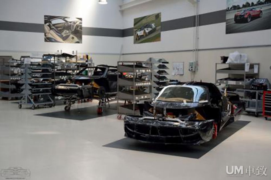 Prototype 0揭秘帕加尼工廠_34781358_汽車圖庫_新浪汽車_新浪網